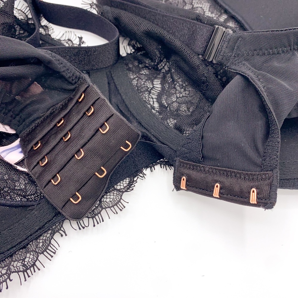 Victoria's Secret Black Lace Push-Up without Padding Bra - Picture 5 of 7